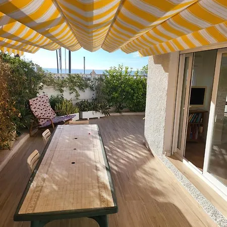 Casa Primera Linea Playa Tamarit Holiday home Santa Pola